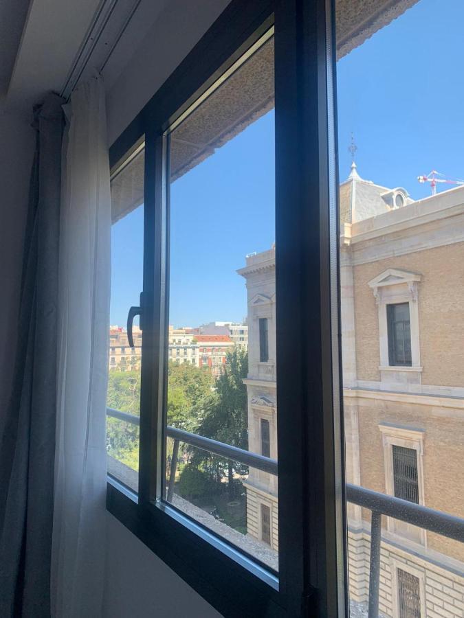 Luxury Studio Retiro Park & Prado Museum Madrid Luaran gambar
